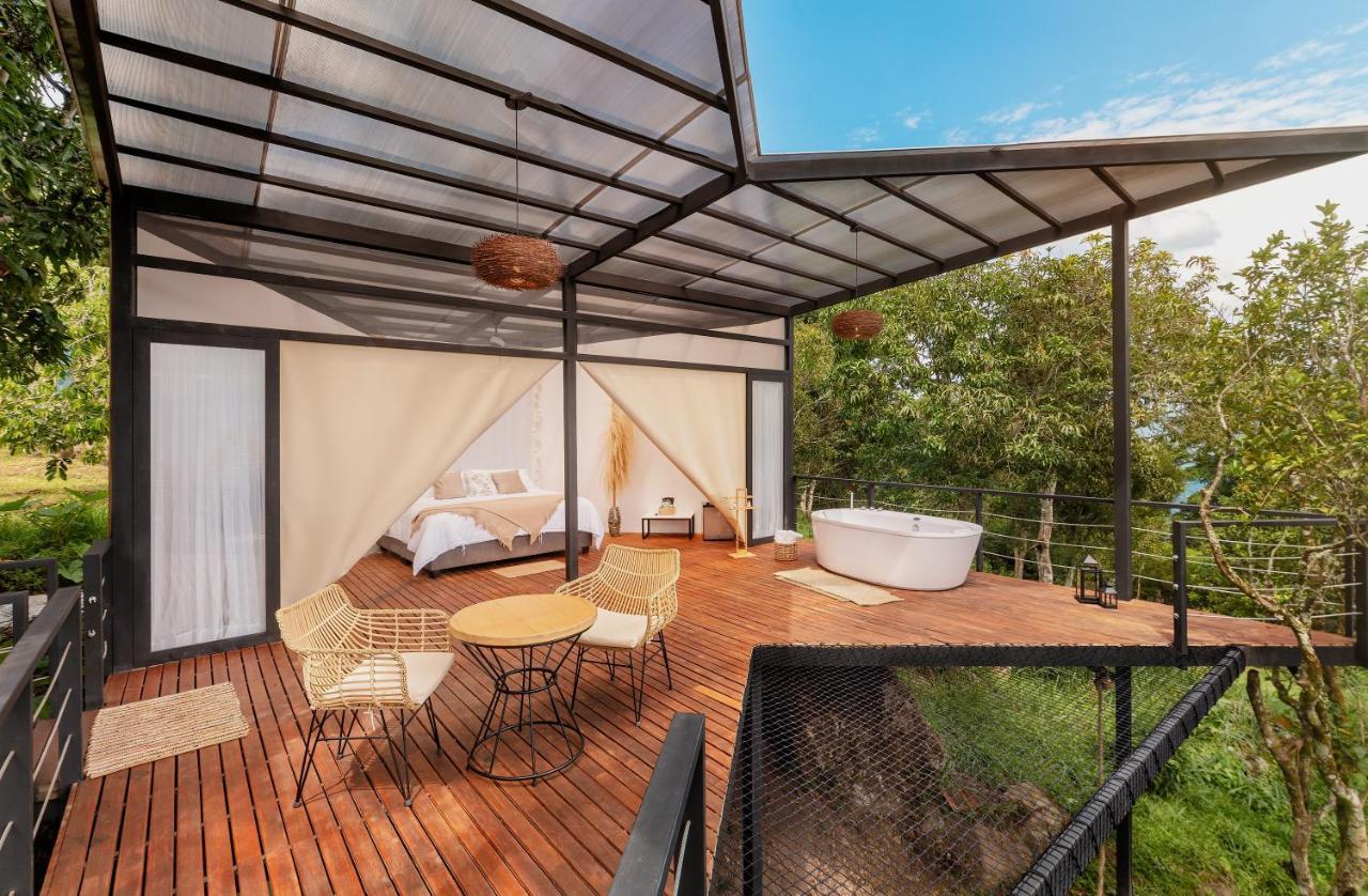Santuario Luxury Eco Hotel 比列塔 外观 照片