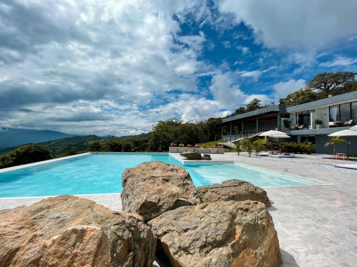 Santuario Luxury Eco Hotel 比列塔 外观 照片